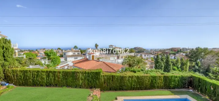 Venta de villa independiente en Benalmadena 2