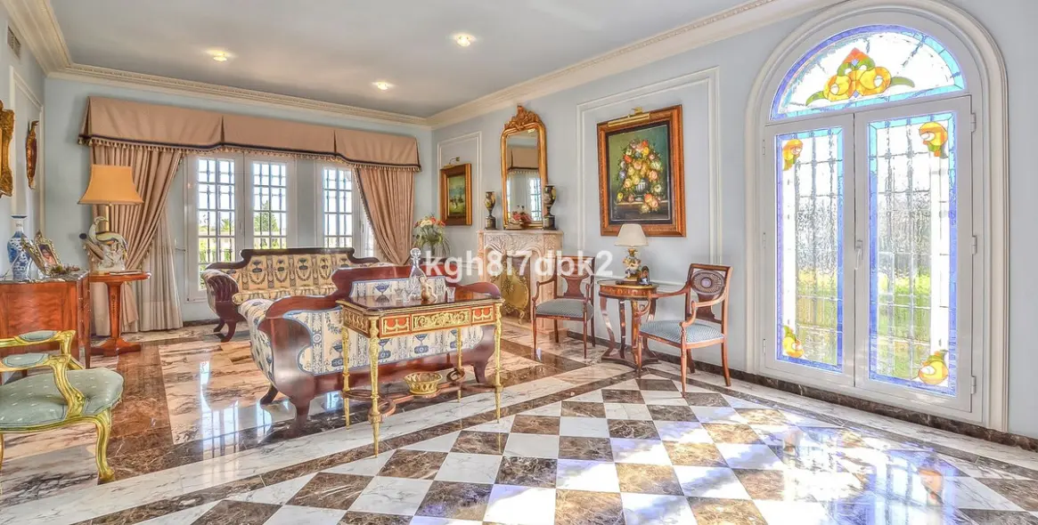 Venta de villa independiente en Benalmadena 10