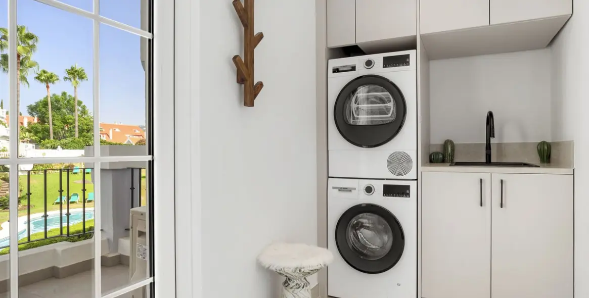 Venta de ático dúplex en Nueva Andalucía 13