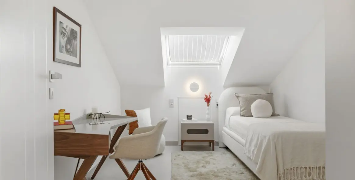 Venta de ático dúplex en Nueva Andalucía 16