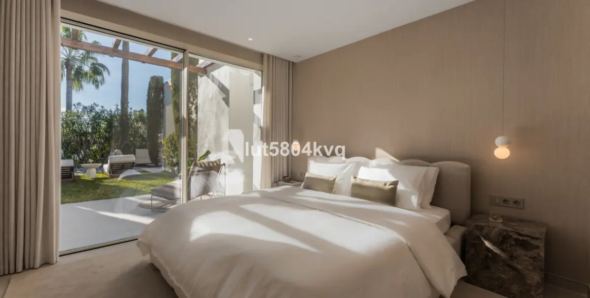 Venta de casa pareada en The Golden Mile 10