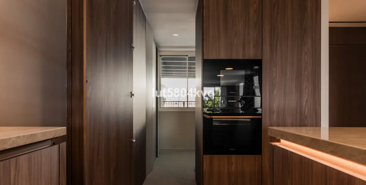 Venta de casa pareada en The Golden Mile 16