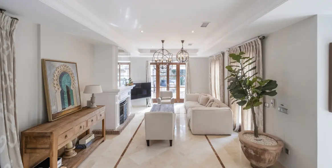 Venta de villa independiente en El Madroñal 7