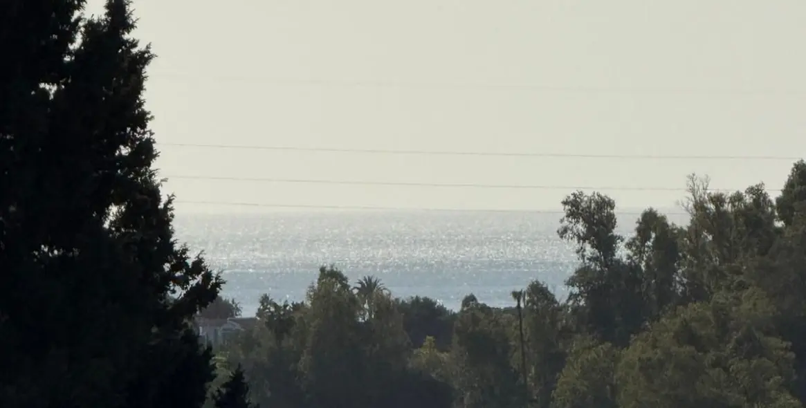 Venta de villa independiente en El Paraiso 8