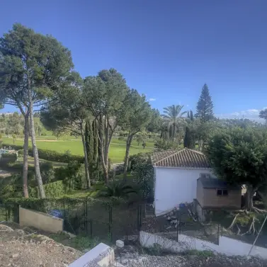 Sale of detached villa in El Paraiso