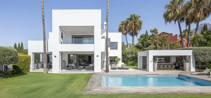 Venta de villa independiente en The Golden Mile 0