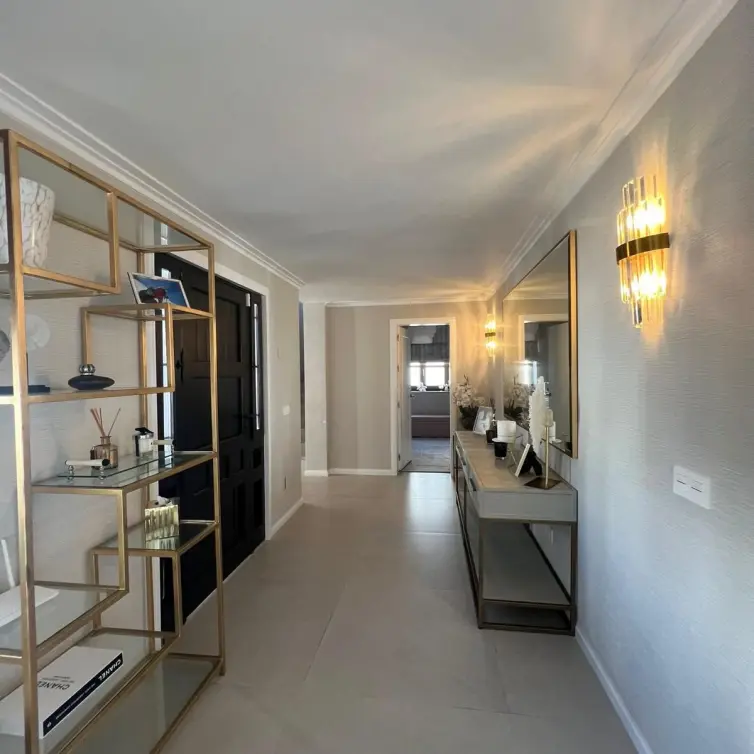 Short-term rent of detached villa in El Paraiso