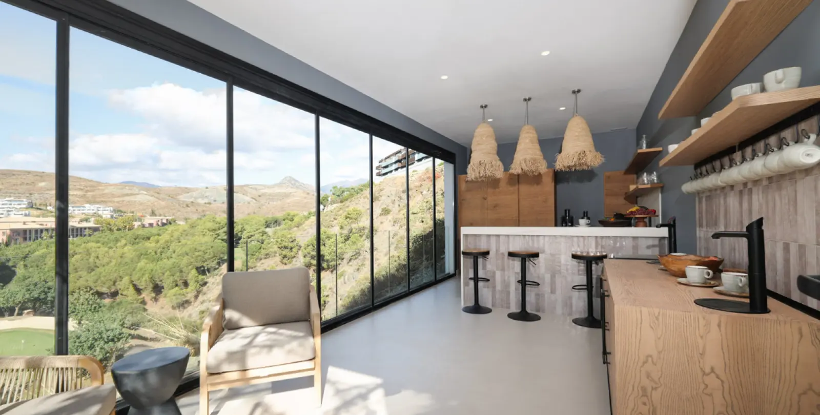 Short-term rent of detached villa in Benahavís 11