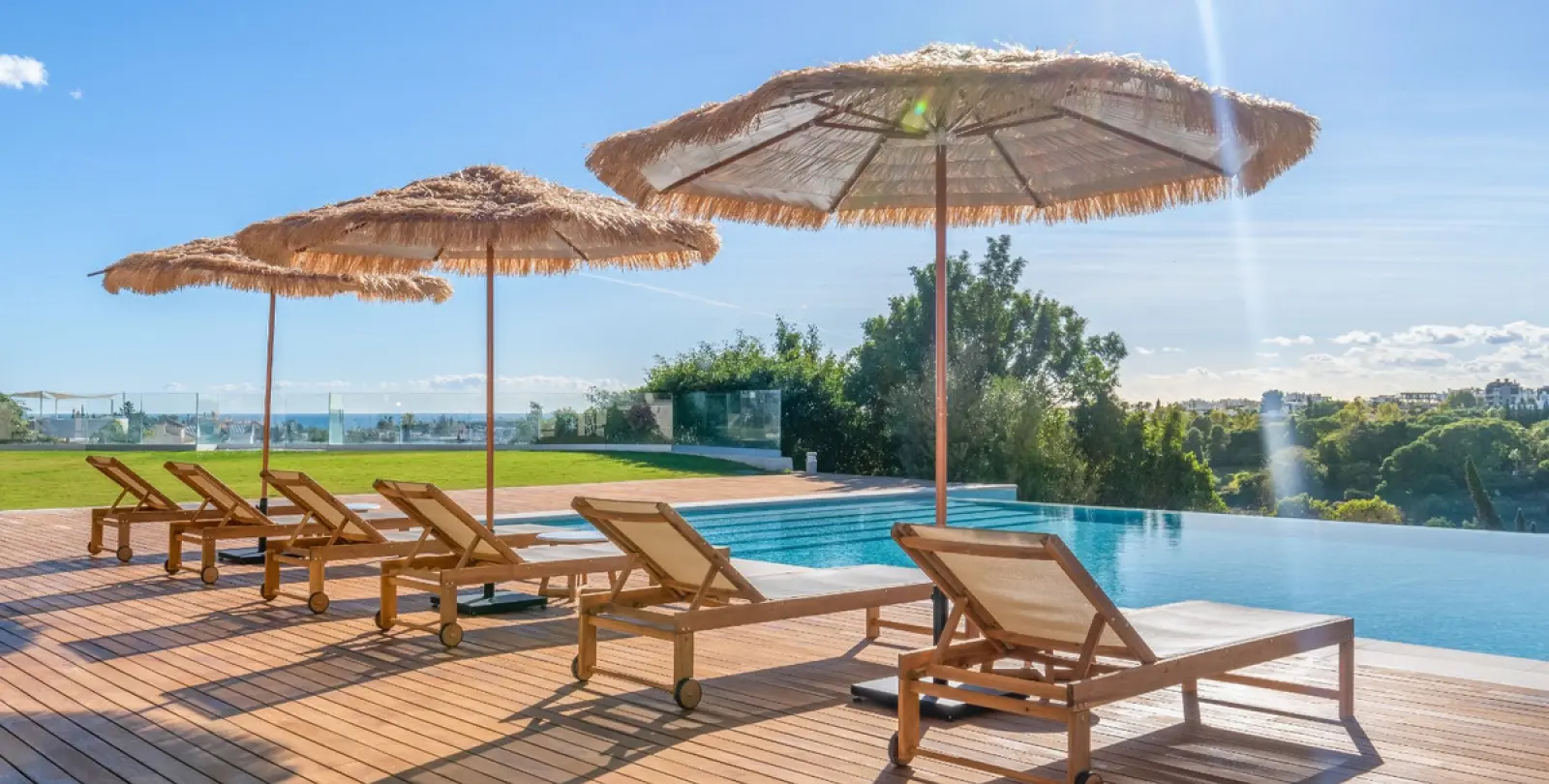 Short-term rent of detached villa in Benahavís 39