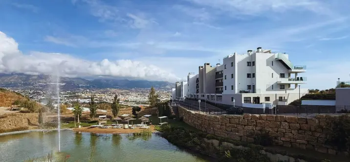 Venta de apartamento en planta media en Mijas Costa 0