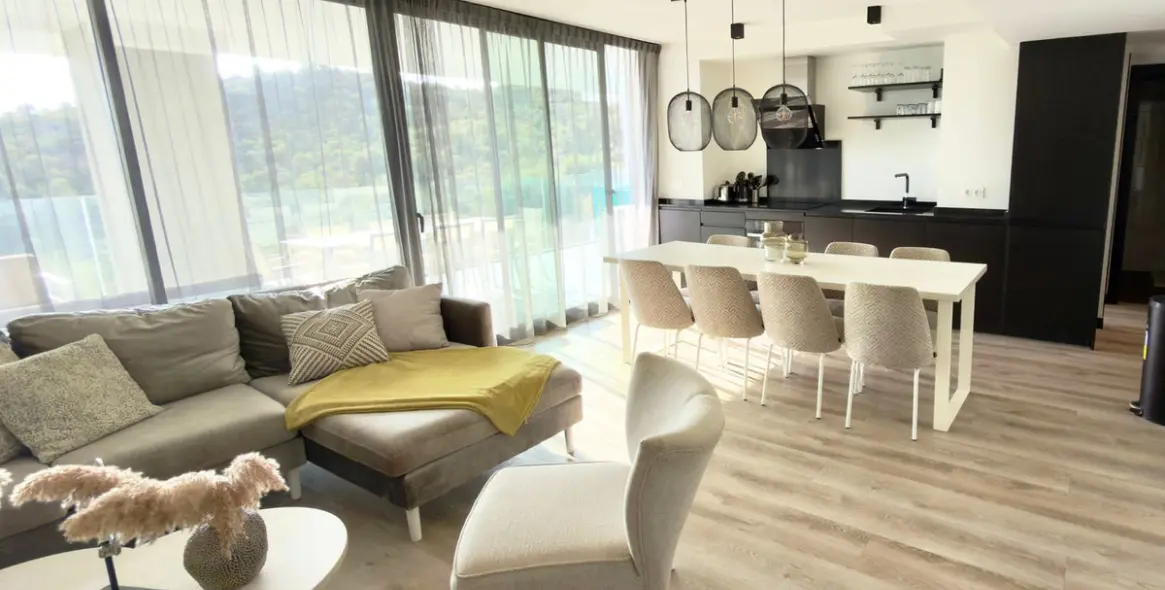 Venta de apartamento en planta media en Mijas Costa 4