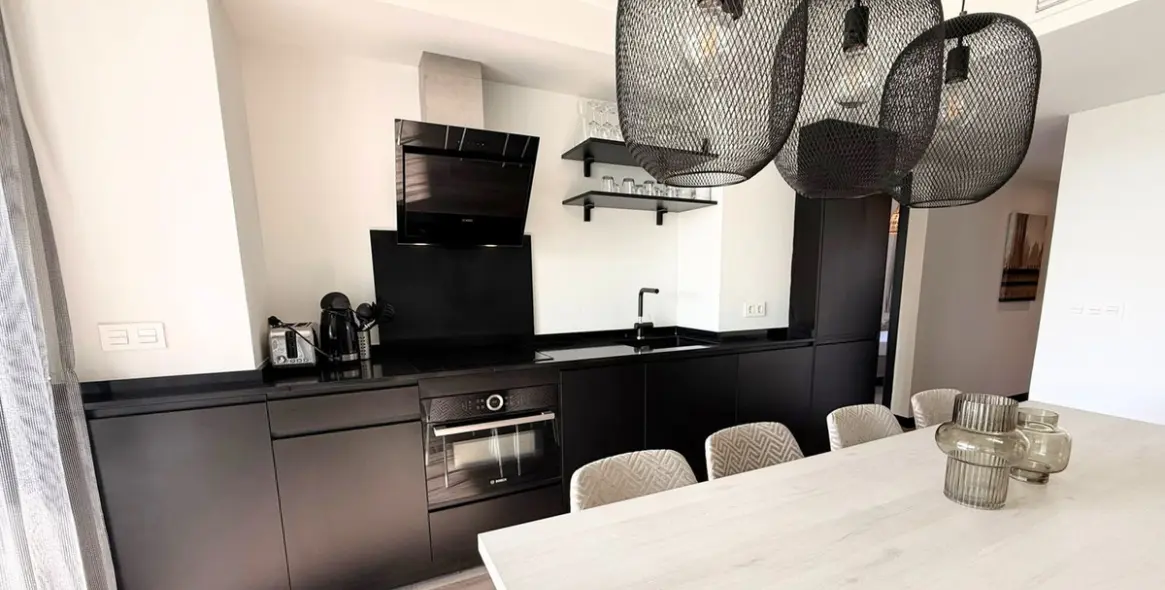 Venta de apartamento en planta media en Mijas Costa 8