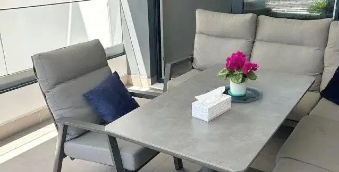 Venta de apartamento en planta media en Marbella 6