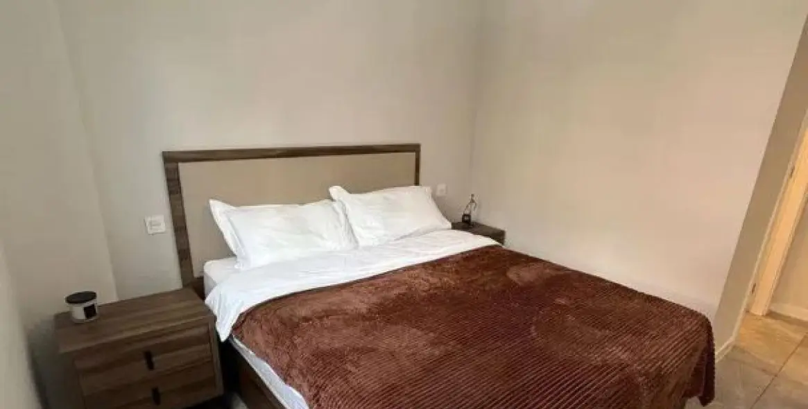 Venta de apartamento en planta media en Marbella 12