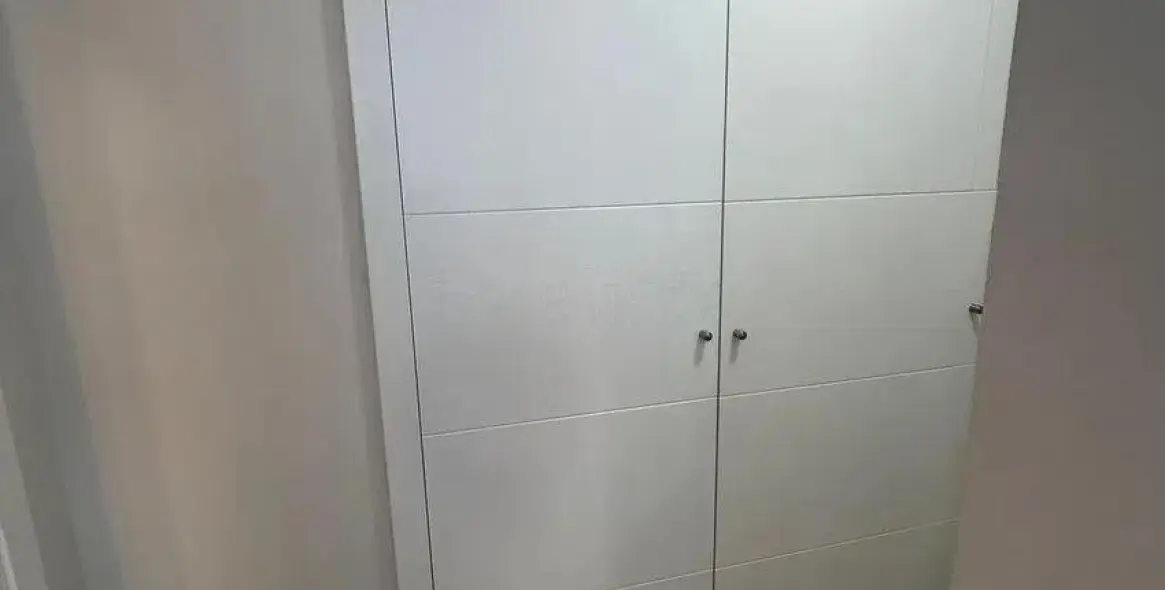 Venta de apartamento en planta media en Marbella 14