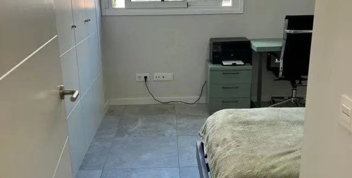 Venta de apartamento en planta media en Marbella 16