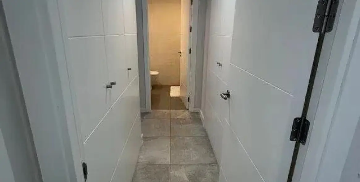 Venta de apartamento en planta media en Marbella 19