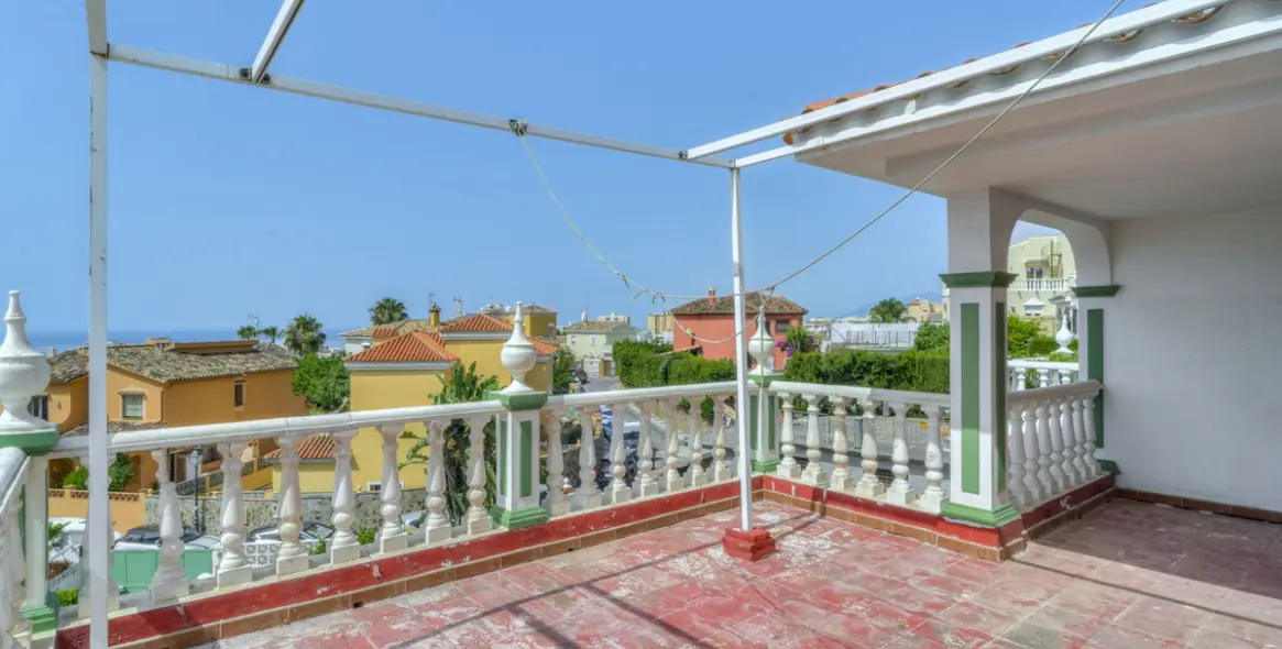 Venta de casa pareada en Marbella 2
