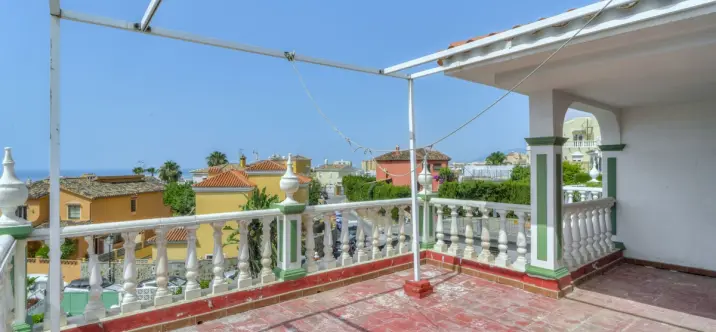 Venta de casa pareada en Marbella 1