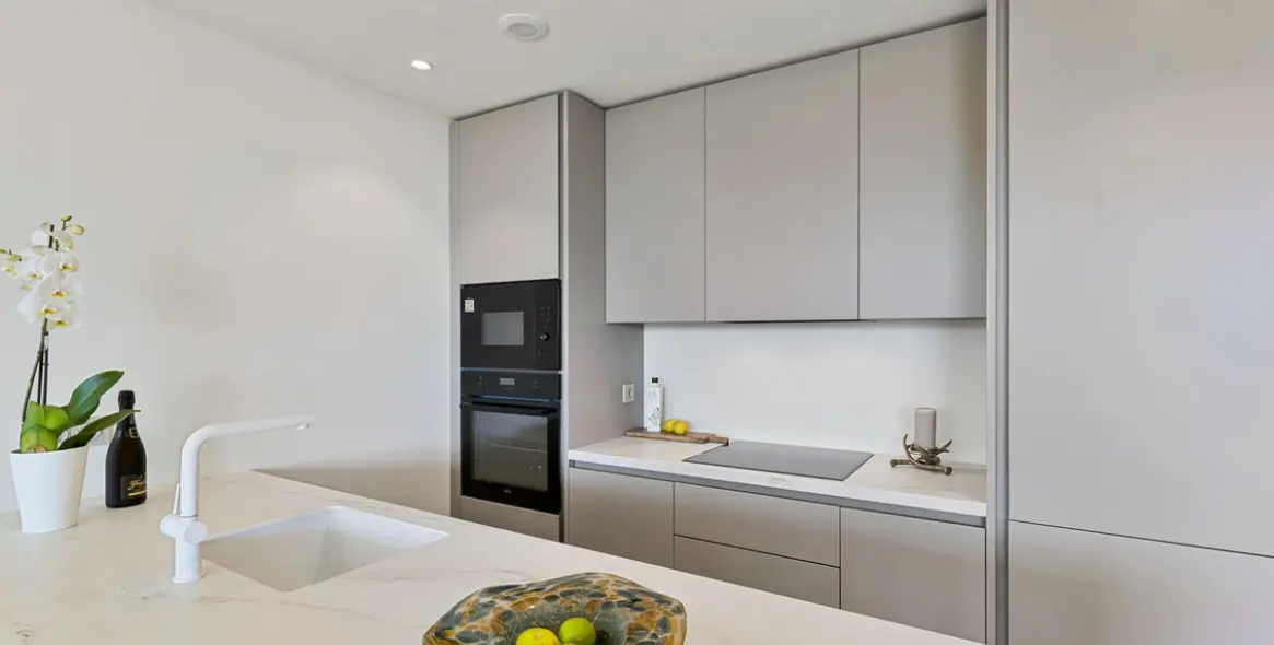 Venta de apartamento en planta media en Fuengirola 7