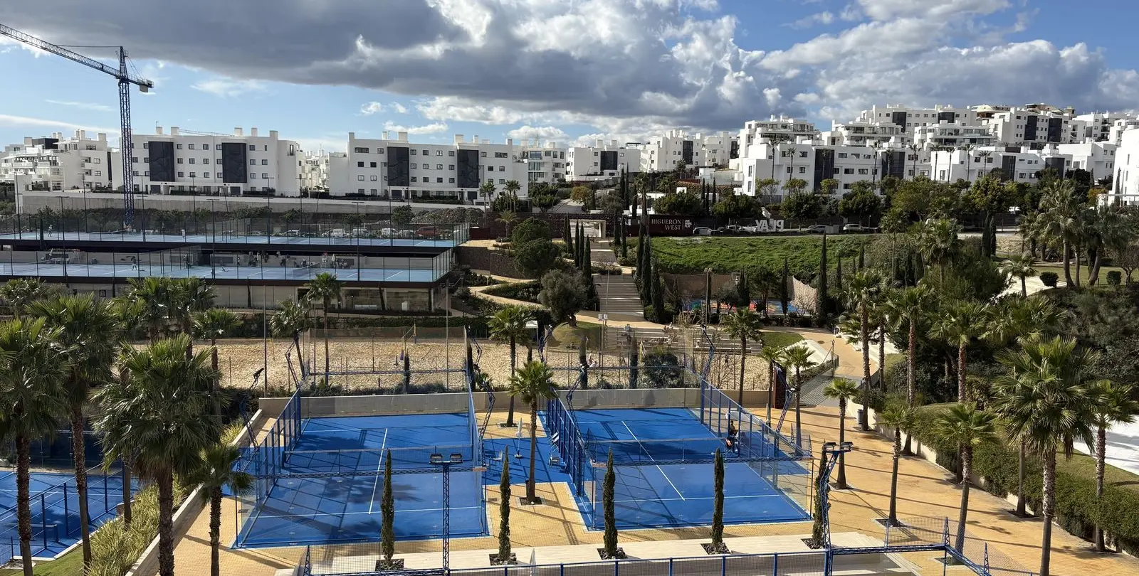 Venta de apartamento en planta media en Fuengirola 40