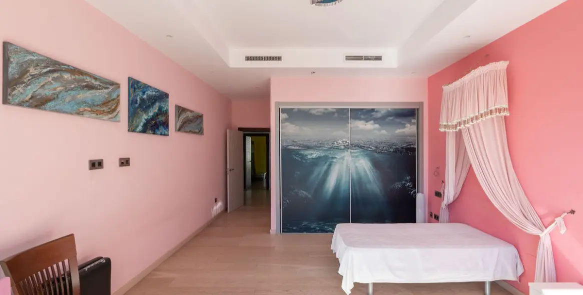 Alquiler a largo plazo de villa independiente en San Pedro de Alcántara 35