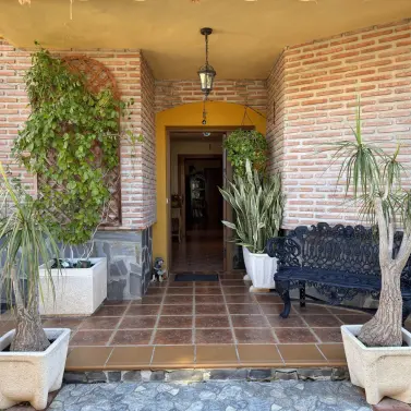 Venta de villa independiente en Rincón de la Victoria