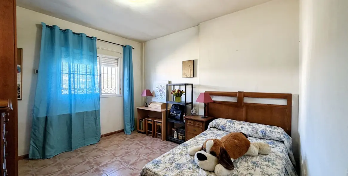 Sale of detached villa in Rincón de la Victoria 24