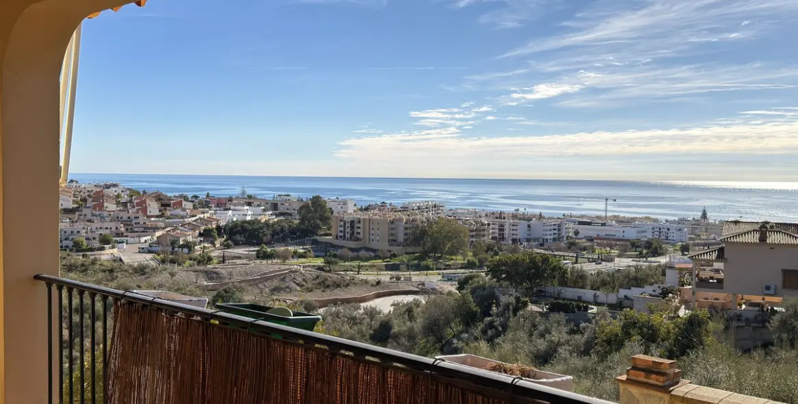 Sale of detached villa in Rincón de la Victoria 32