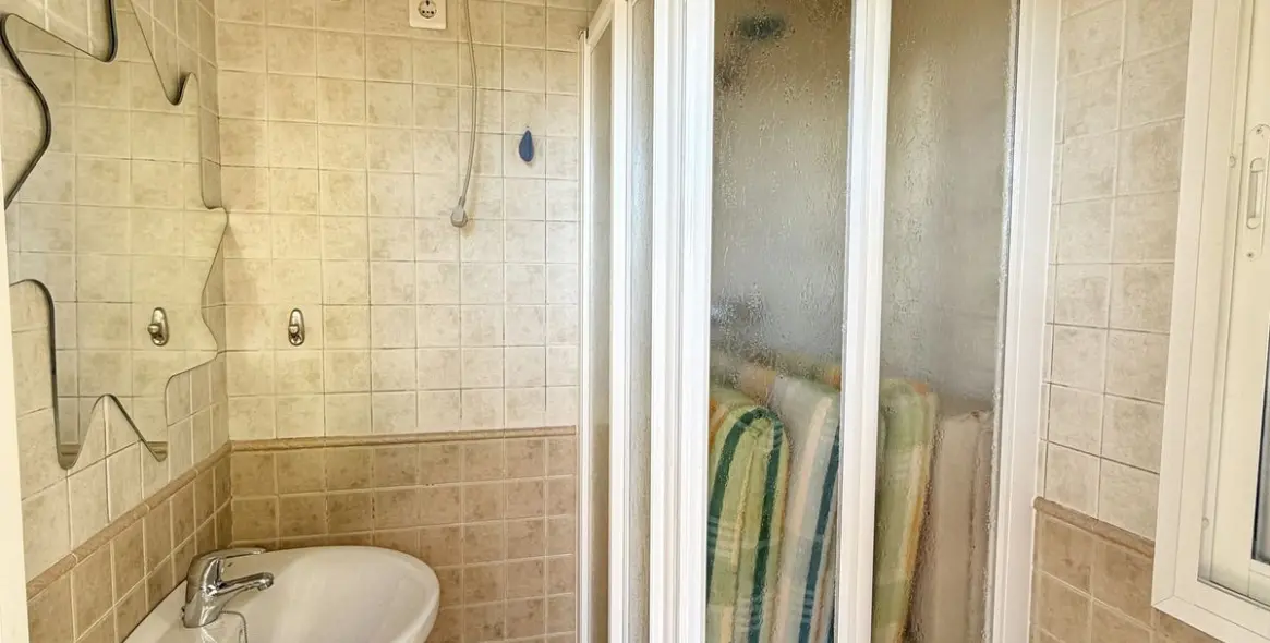 Sale of detached villa in Rincón de la Victoria 41