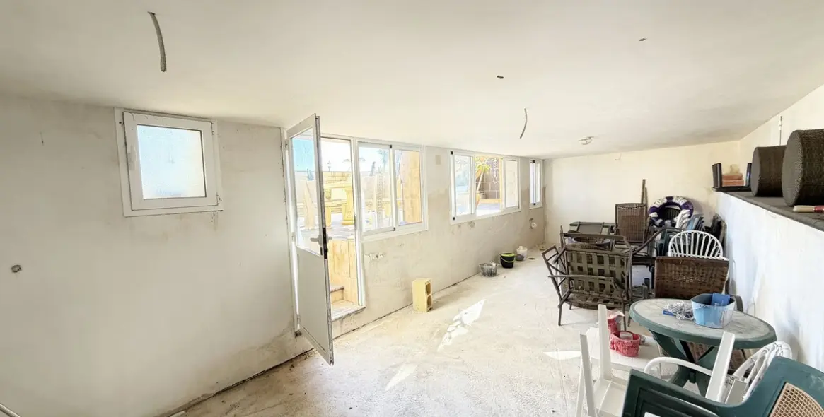 Sale of detached villa in Rincón de la Victoria 45
