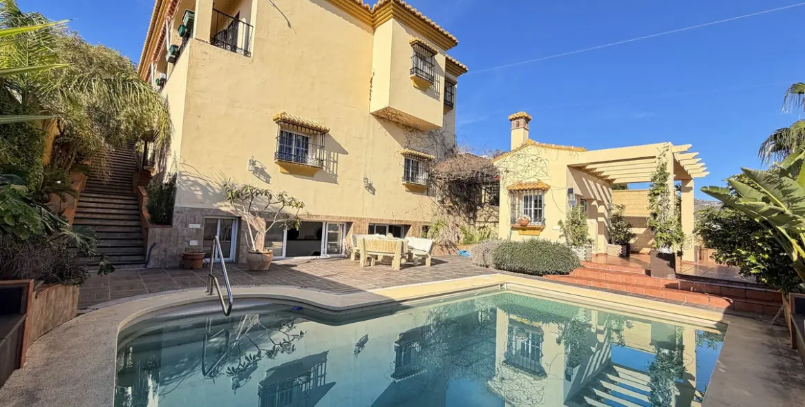 Sale of detached villa in Rincón de la Victoria 47