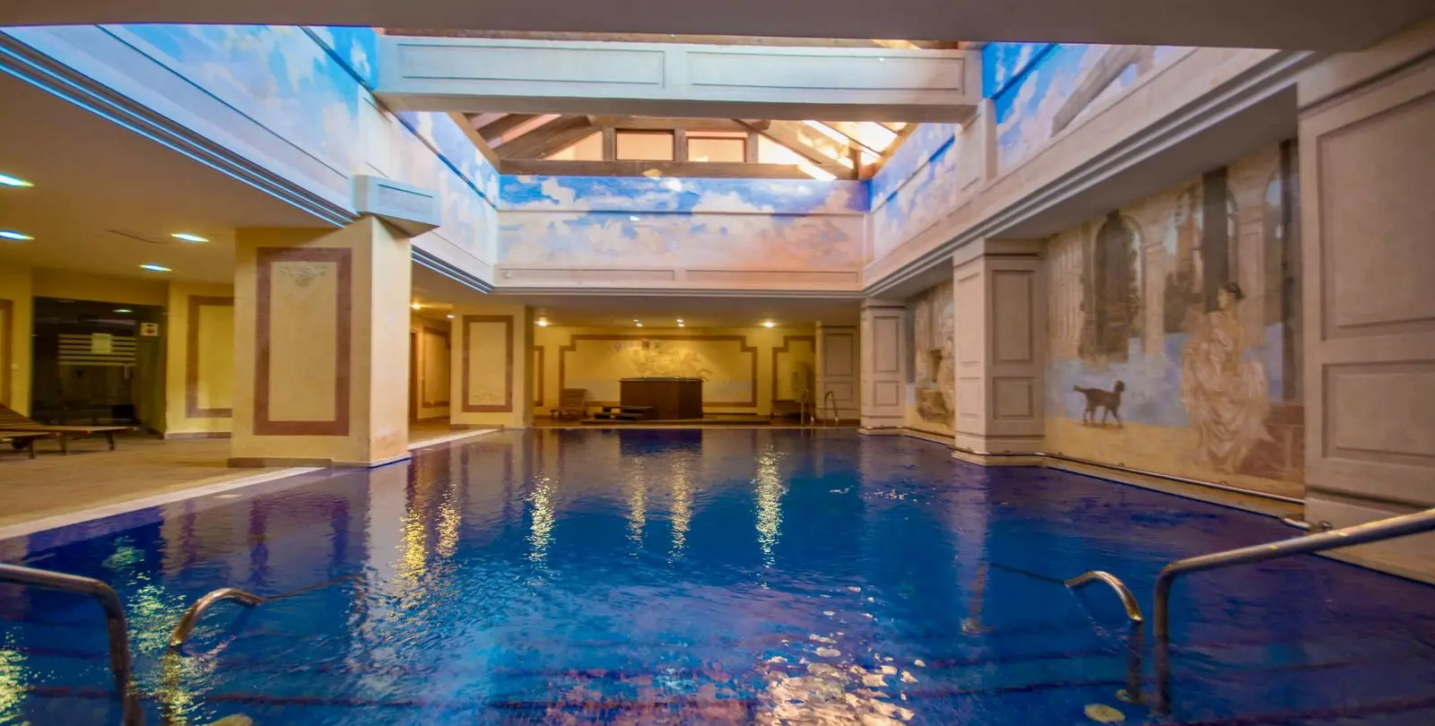 Sale of middle floor apartment in Estepona 14