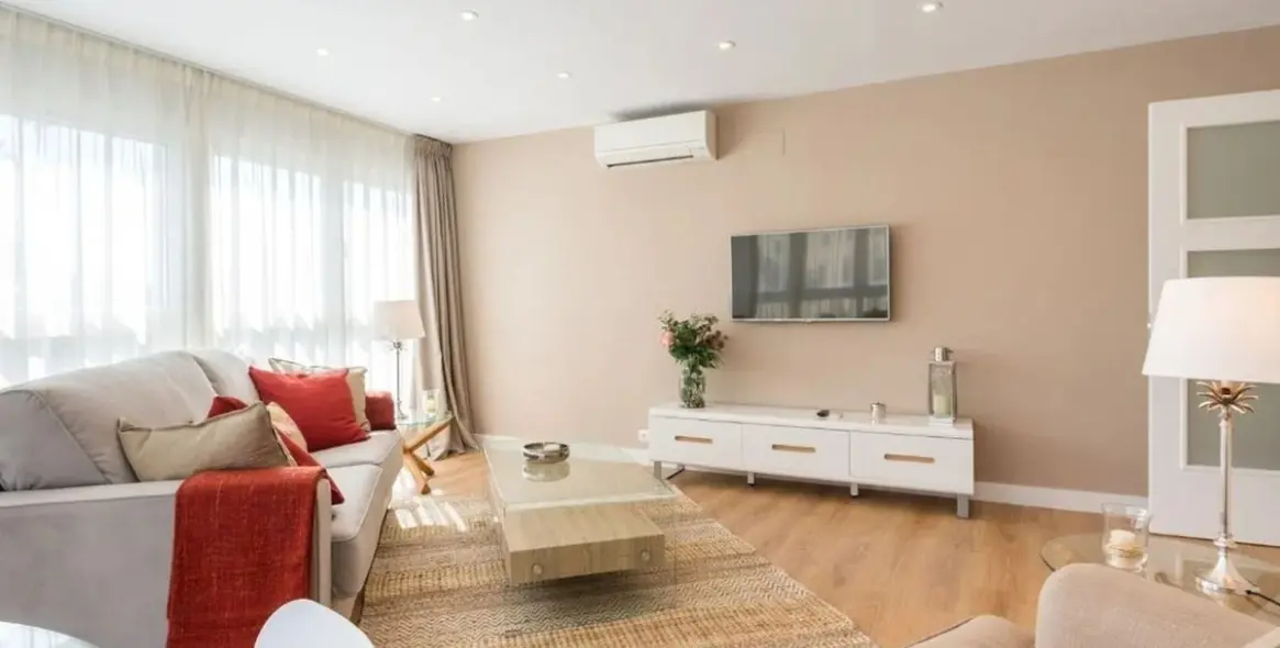 Venta de apartamento en planta media en Málaga Centro 5