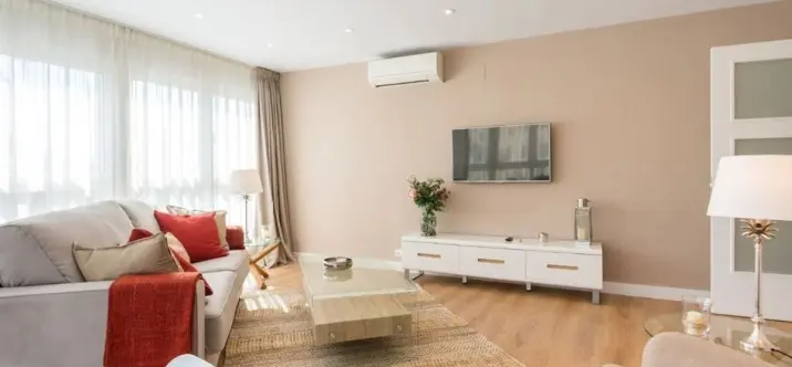 Venta de apartamento en planta media en Málaga Centro 4