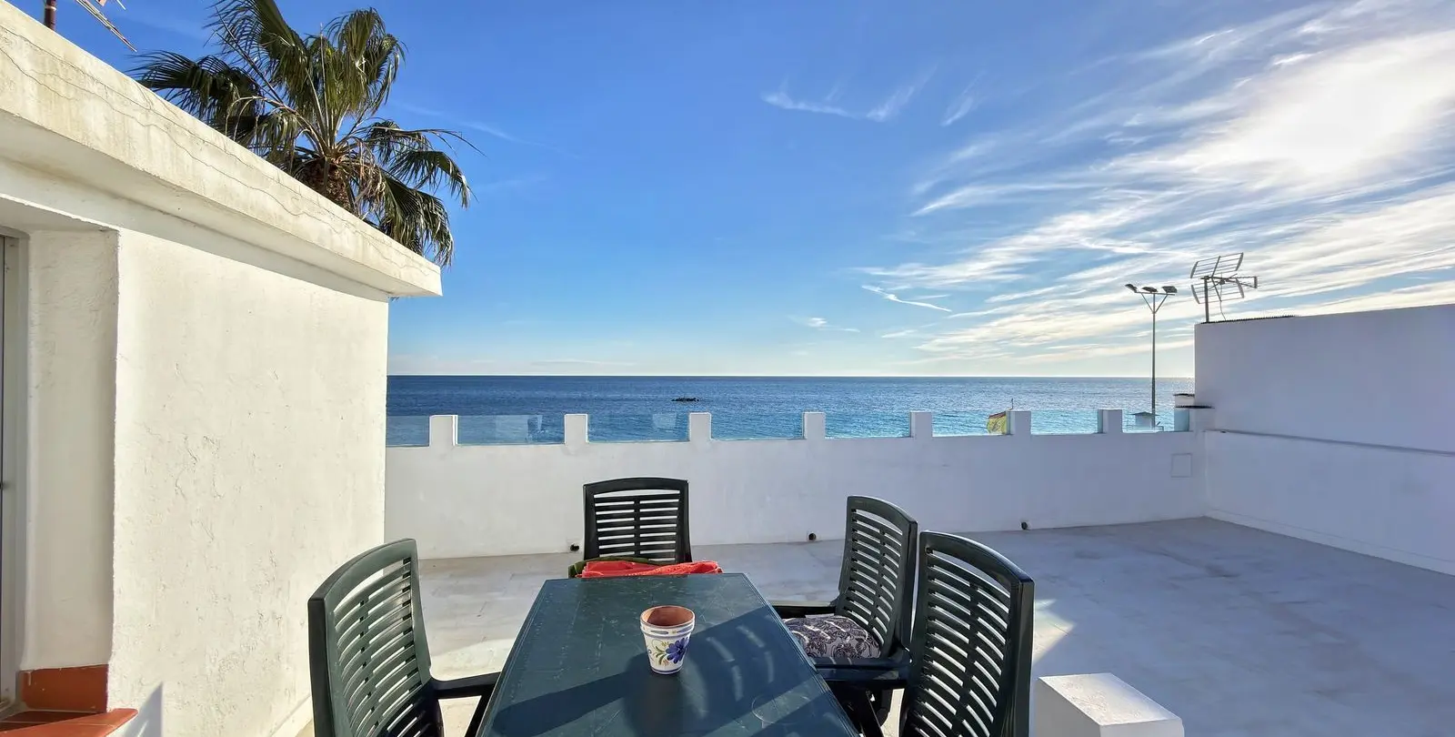 Sale of penthouse in Cala del Moral 1