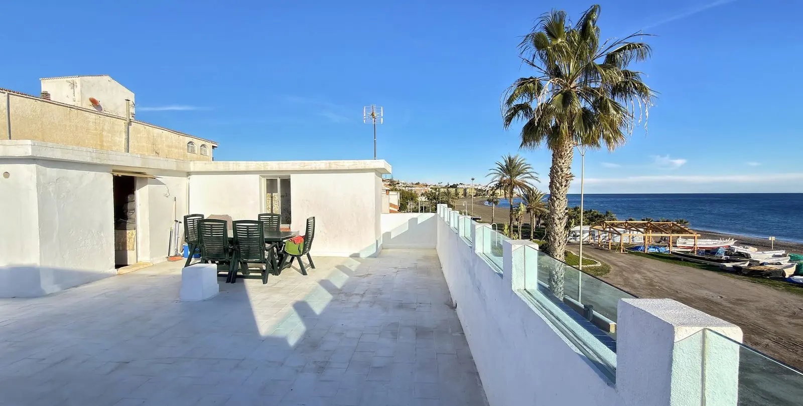 Sale of penthouse in Cala del Moral 3