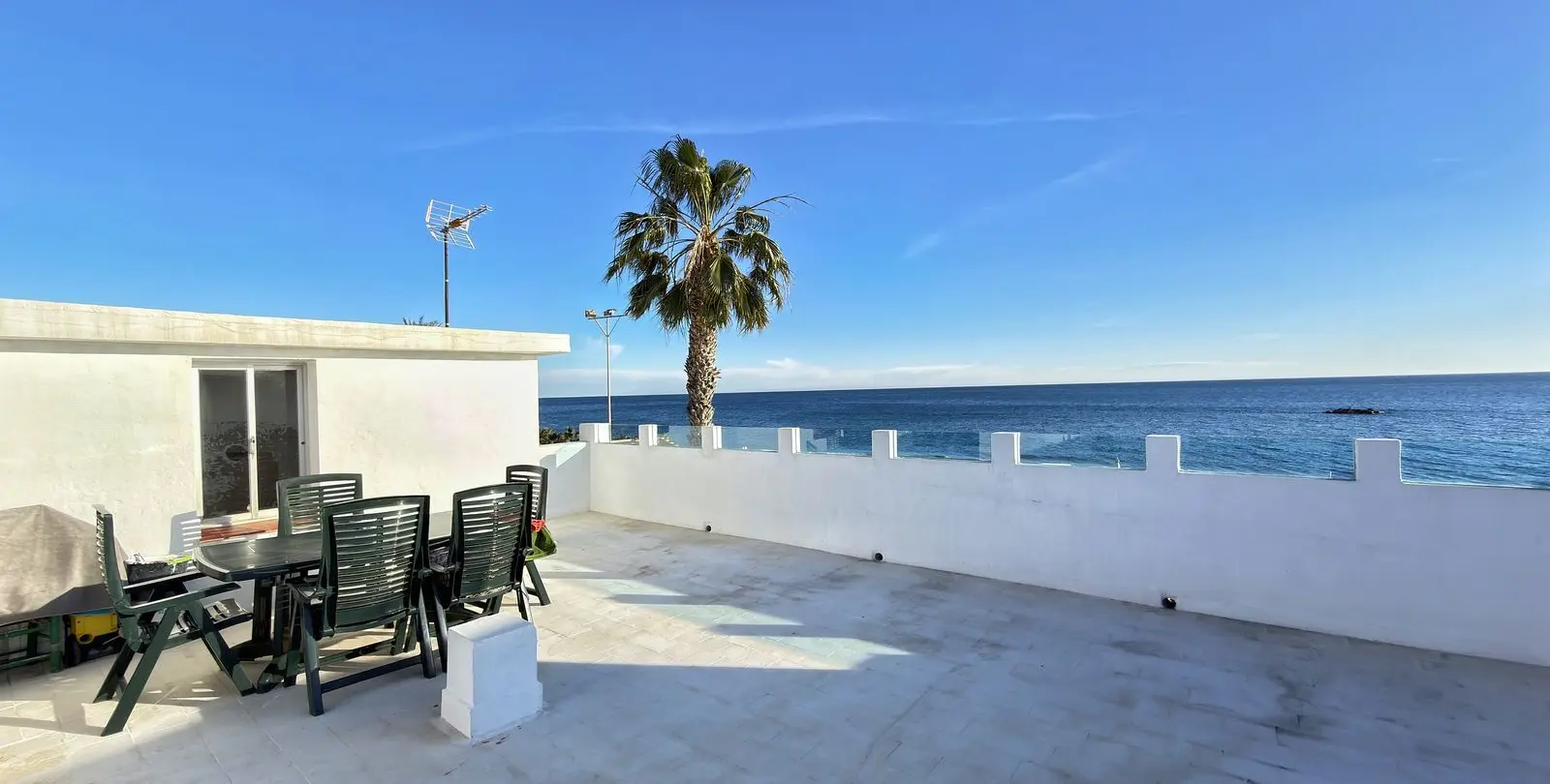 Sale of penthouse in Cala del Moral 4