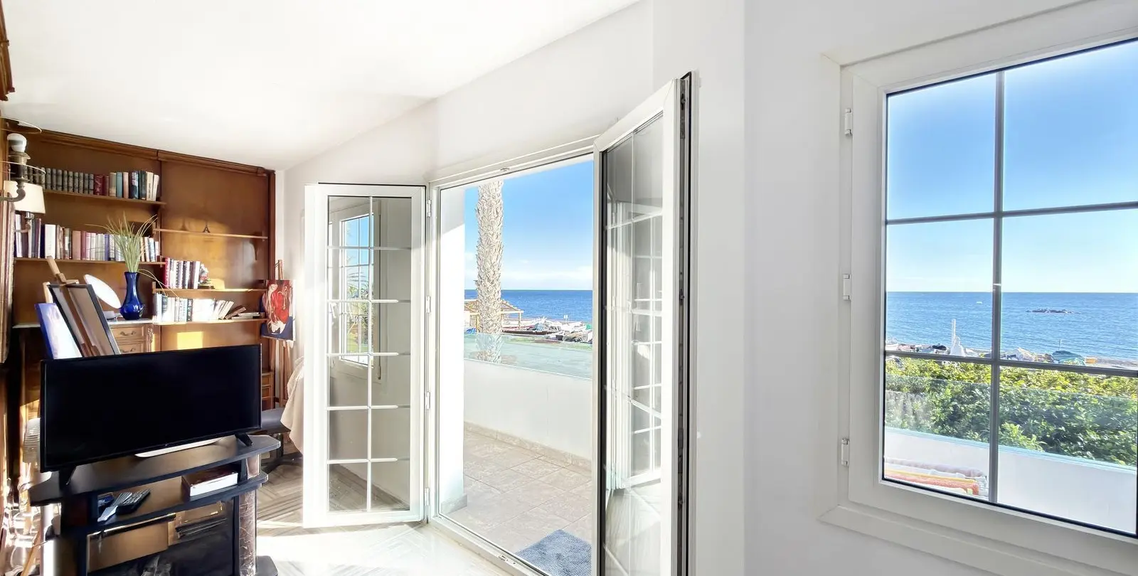 Sale of penthouse in Cala del Moral 8