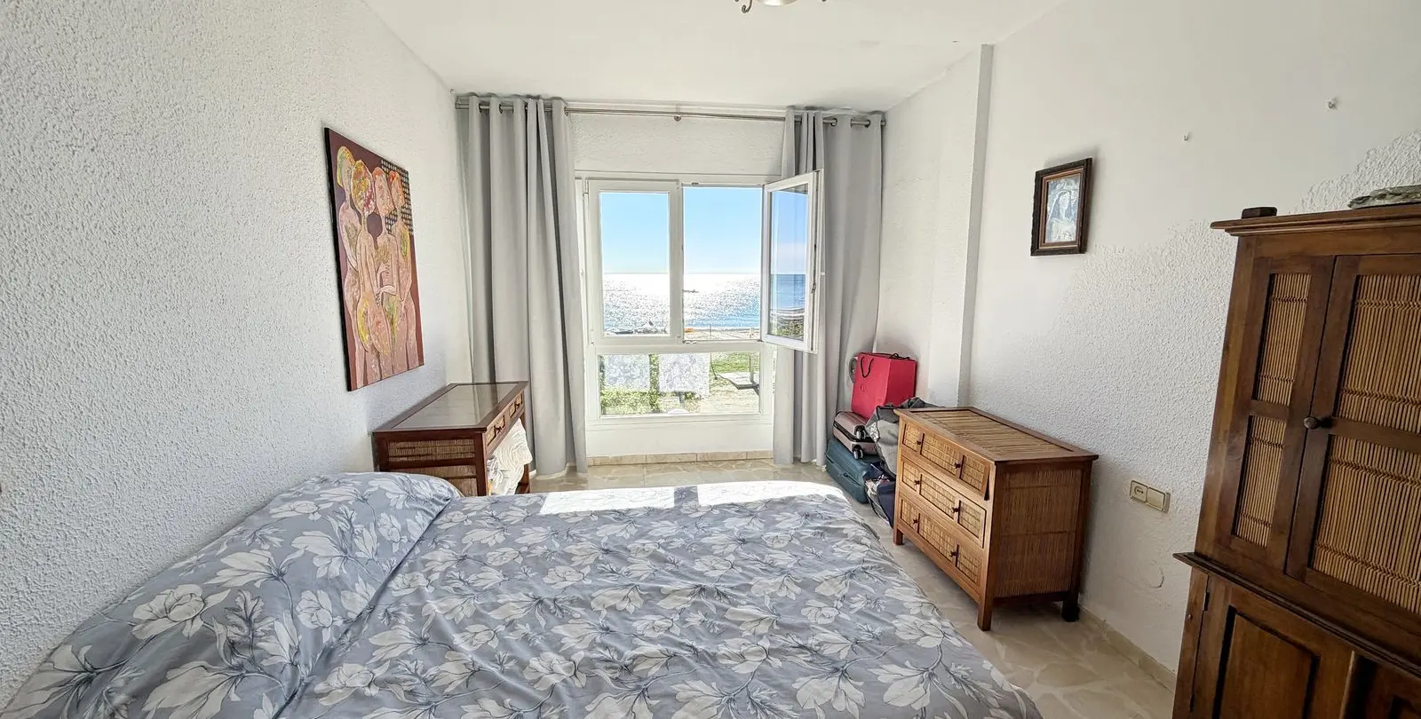 Sale of penthouse in Cala del Moral 28