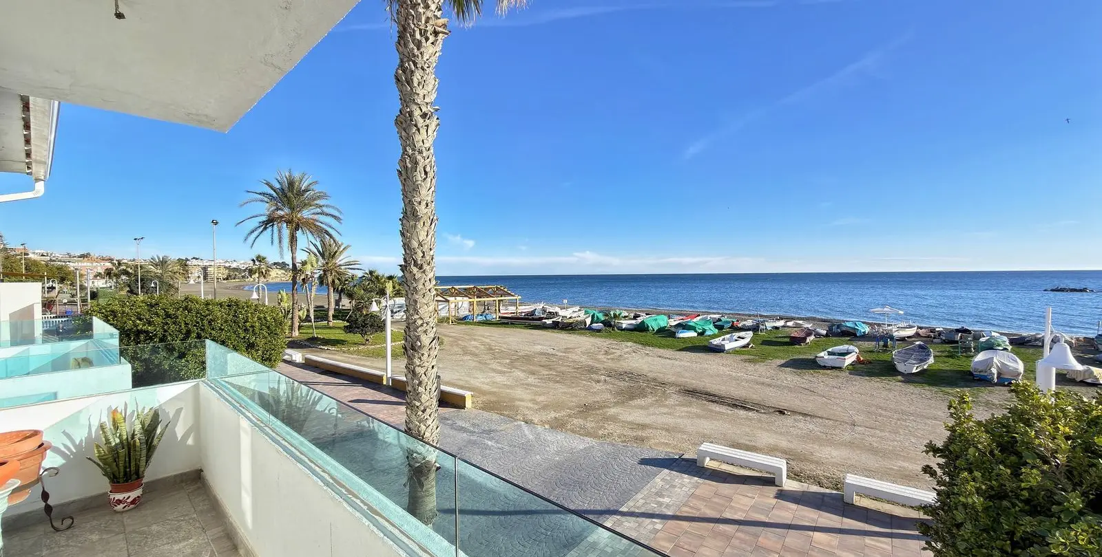 Sale of penthouse in Cala del Moral 30