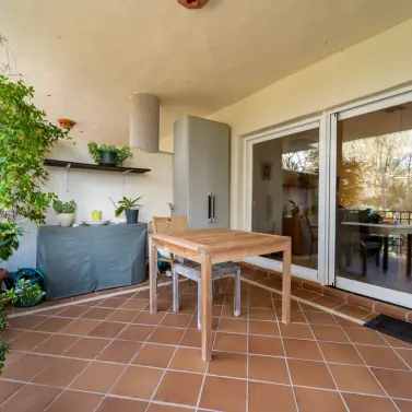 Продажа апартаментов на первом этаже в Elviria