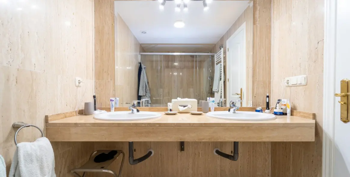 Продажа апартаментов на первом этаже в Elviria 24