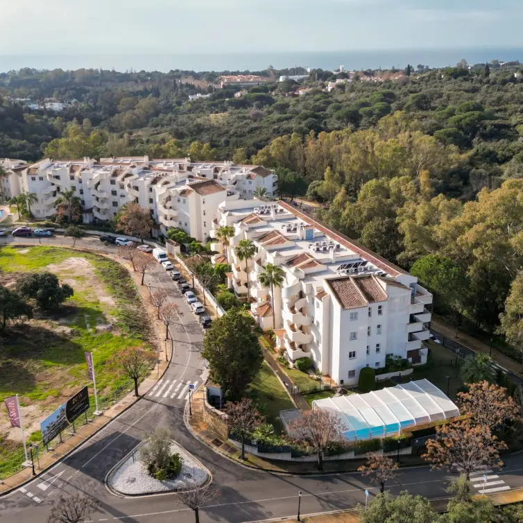 Sale of ground floor apartment in Elviria