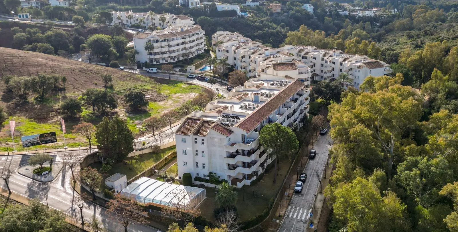 Sale of ground floor apartment in Elviria 34