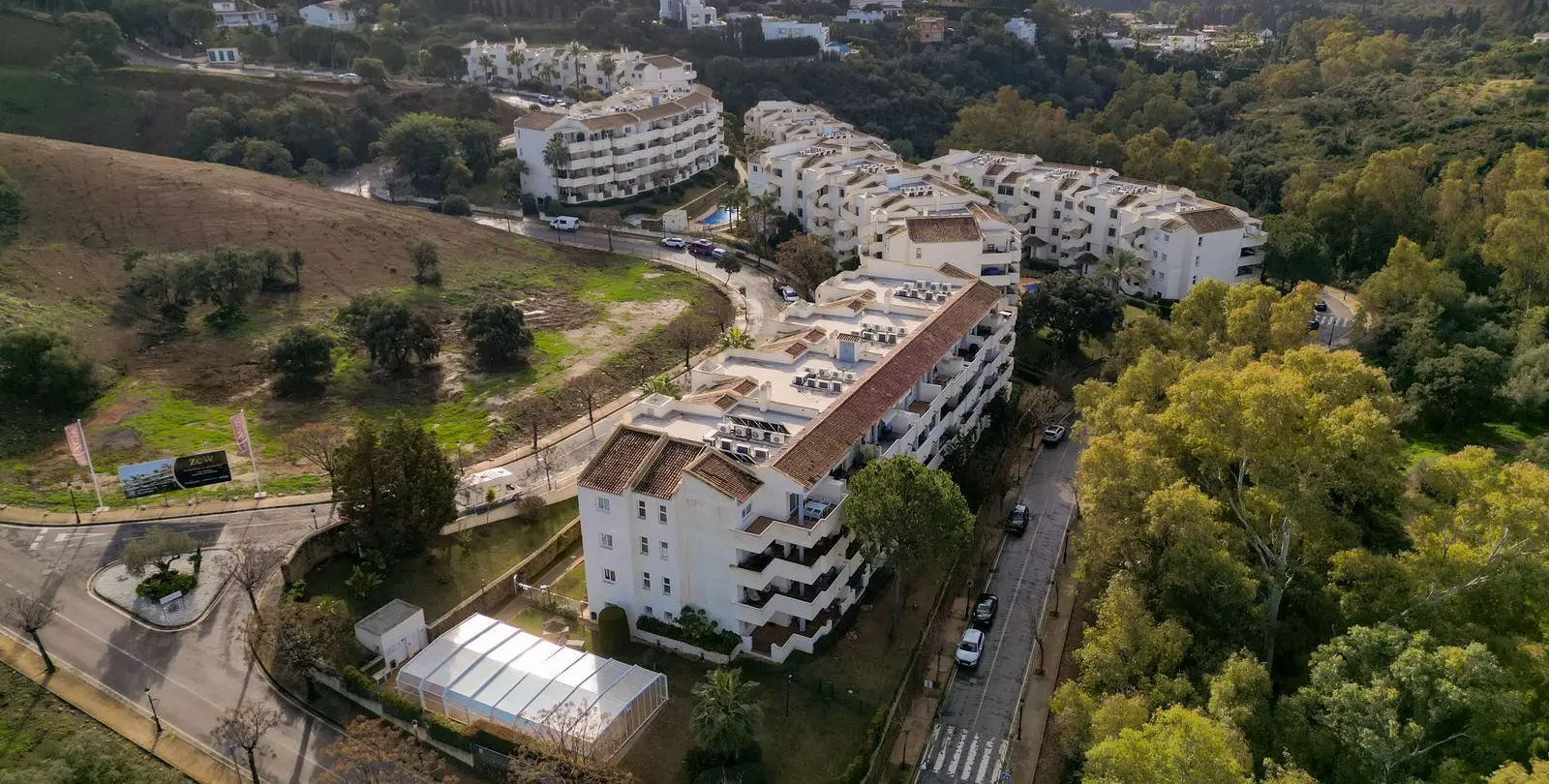 Sale of ground floor apartment in Elviria 36