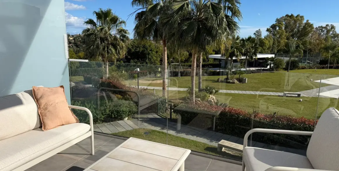 Venta de apartamento en planta baja en Estepona 13