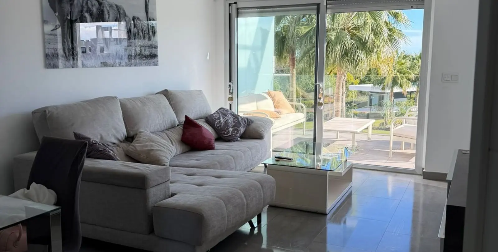 Venta de apartamento en planta baja en Estepona 3