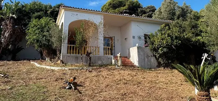 Venta de villa independiente en Manilva 0