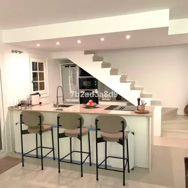 Venta de adosado en Guadalmina Baja